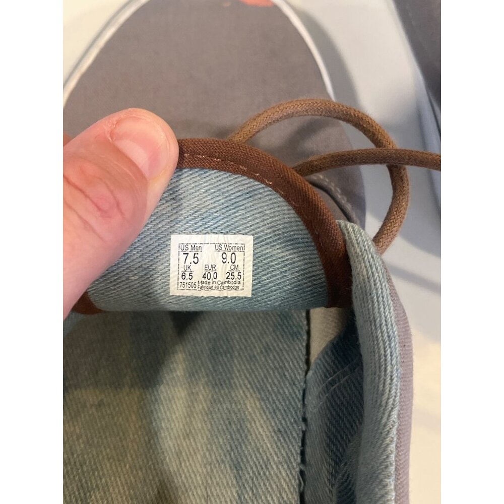 Vans Boat Shoes Sz 7.5 - Picture 5 of 9